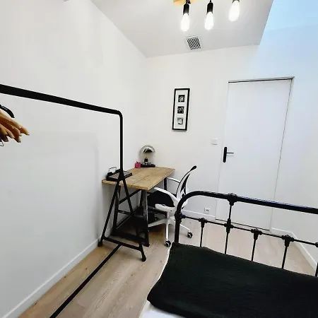 Aux Portes Du Vieux-Nice - 2Chambres / 4 Personnes - Central & A/C Nice