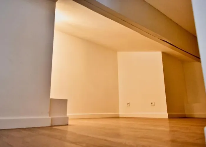 Διαμέρισμα Enjoy Old Town Side Nice-modern Apt-loft With Ac