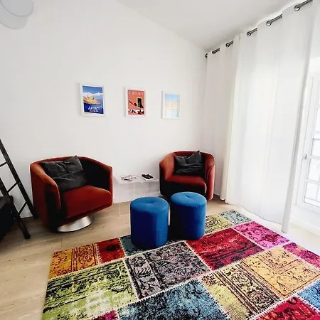 Aux Portes Du Vieux-Nice - 2Chambres / 4 Personnes - Central & A/C アパート