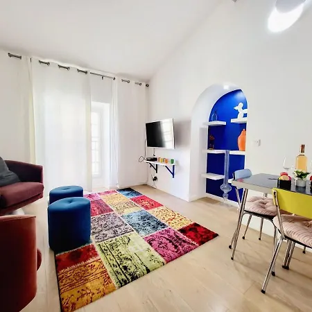 Apartment Enjoy Old Town Side Nice-modern Apt-loft With Ac