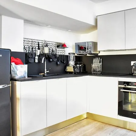 アパート Aux Portes Du Vieux-Nice - 2Chambres / 4 Personnes - Central & A/C ニース