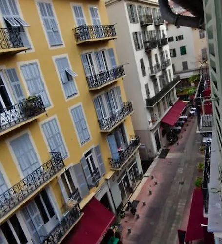 Enjoy Old Town Side Nice-modern Apt-loft With Ac