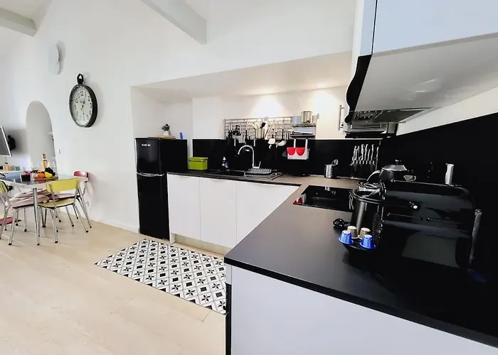 Апартаменты Enjoy Old Town Side Nice-modern Apt-loft With Ac *