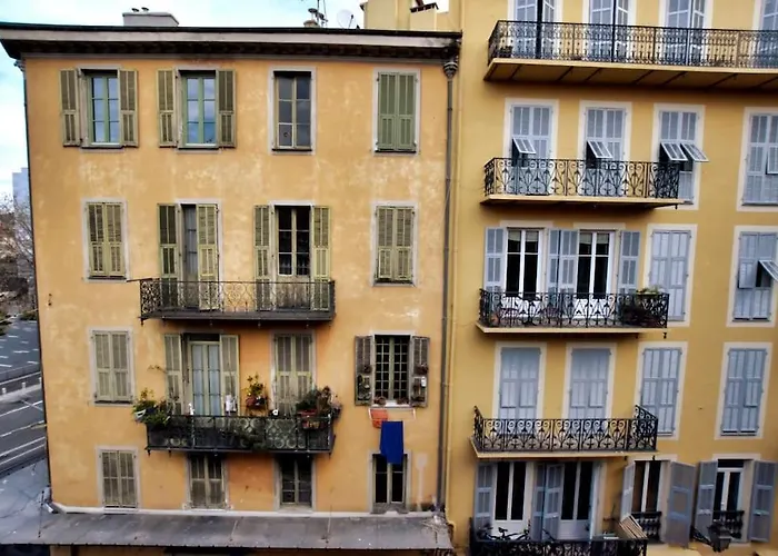 Enjoy Old Town Side Nice-modern Apt-loft With Ac Ницца